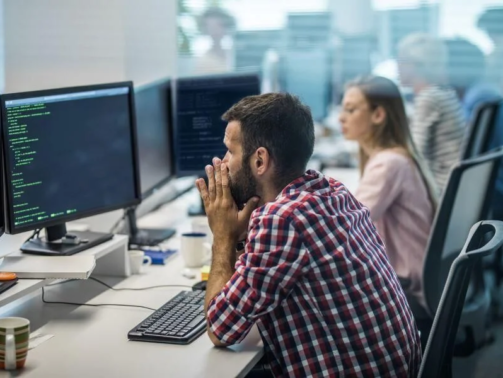 frustrated-programmer-coding-developers